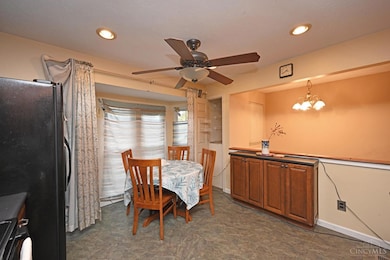 5686 Farm Field Dr, Mason, OH 45040 - photo 6