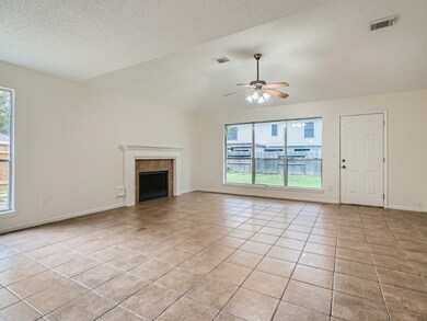 4011 Dogwood Dr, Pearland, TX 77584 - photo 5