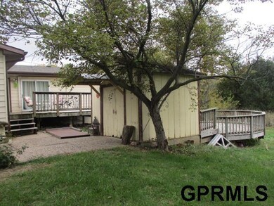 1127 16th St, Fairbury, NE 68352 - photo 5