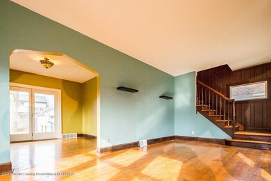 942A5056-HDR