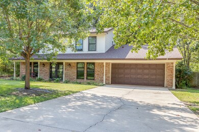 1314 E 9th St, Bonham, TX 75418 - photo 2