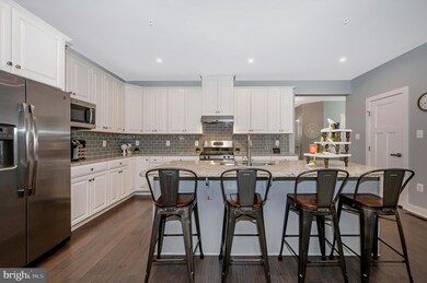 1301 Pedigree St, Frederick, MD 21702 - photo 7