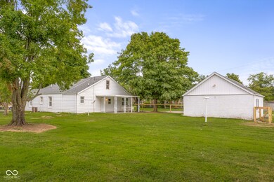 132 Coovert St, Columbus, IN 47201 - photo 4