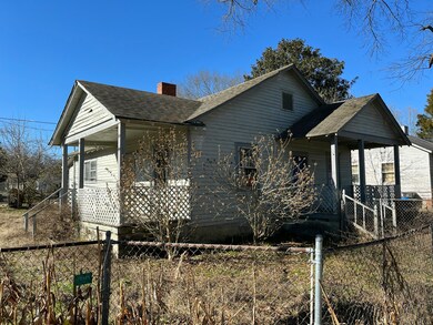 318 Cedar St, La Fayette, GA 30728 - photo 3