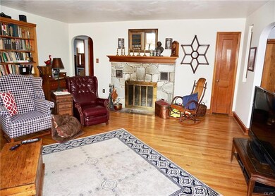 210 S 8th St, Quakertown, PA 18951 - photo 4