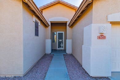 4245 E Cherry Hills Dr (3 of 35)