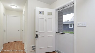 8 Poe Rd Brick Township NJ 08724 USA-006