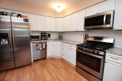 21 Garth Ct, Staten Island, NY 10306 - photo 5