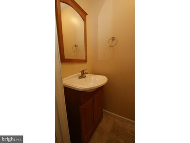 221 Arbour Ct, North Wales, PA 19454 - photo 5