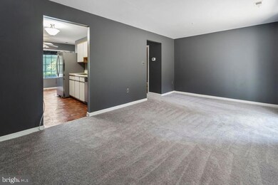 6637 Ronald Rd, Capitol Heights, MD 20743 - photo 7