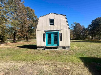 111 Heritage Rd, Marshall, TX 75672 - photo 5