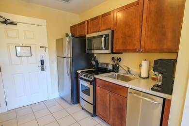 226 QII Jackson Gore Inn unit 226 QII, Ludlow, VT 05149 - photo 2