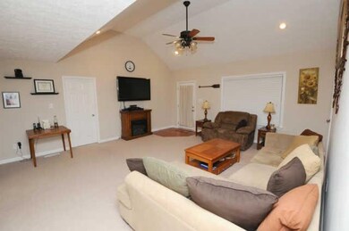 2800 Case Dr, Lewisburg, TN 37091 - photo 2