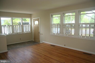 1631 Lewis Ave, Rockville, MD 20851 - photo 4