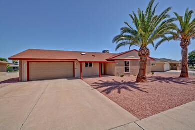 10512 W Caron Dr, Sun City, AZ 85351 - photo 3