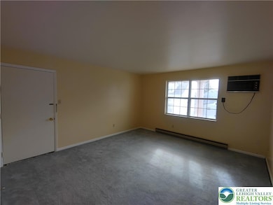 235 N Nice St unit 4, Frackville, PA 17931 - photo 5