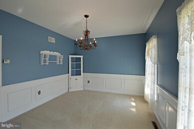 27 Dietz Ln, Mount Joy, PA 17552 - photo 5