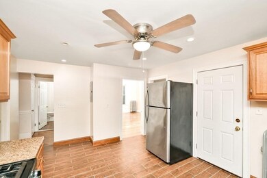40 Waumbeck St unit 2, Dorchester, MA 02121 - photo 6