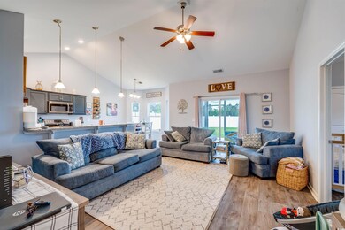 220 Maiden's Choice Dr, Conway, SC 29527 - photo 6