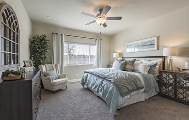 1169 Obsidian Ave unit 13, Lemoore, CA 93245 - photo 5