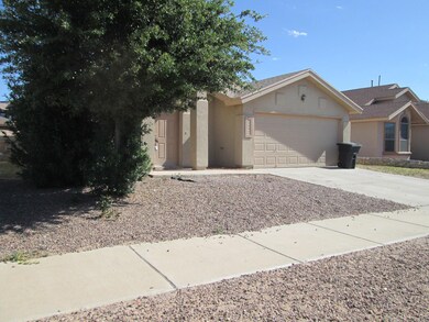 14005 Highweed Dr, El Paso, TX 79928 - photo 3