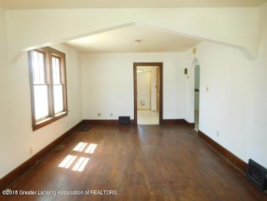 1022 Bensch St, Lansing, MI 48912 - photo 5