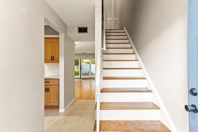 1907 Windsor Dr unit 1907, Framingham, MA 01701 - photo 5