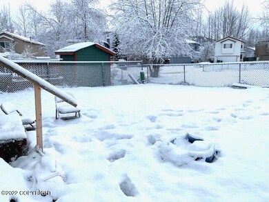 Ridgeway Backyard 2
