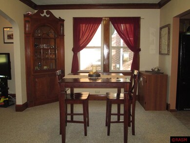 Built in Corner Hutch