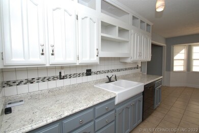 505 W Utica Place, Broken Arrow, OK 74011 - photo 6