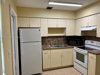 5817 SW 27th St, West Park, FL 33023 - photo 5