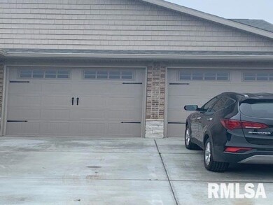 unlisted-address, Springfield, IL 62711 - photo 2