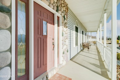 Covered Front Porch