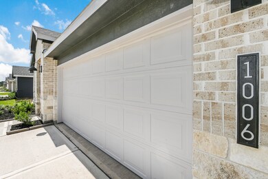 1006 Great Barracuda Ln, Alvin, TX 77511 - photo 4