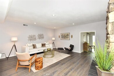 4229 Clubhouse Dr, Lakewood, CA 90712 - photo 2