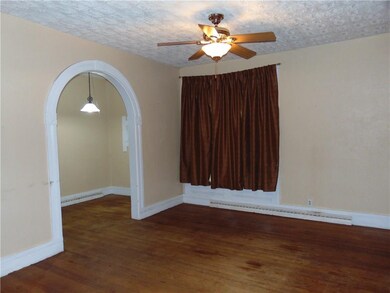 201 N Washington St, Arcadia, IN 46030 - photo 4