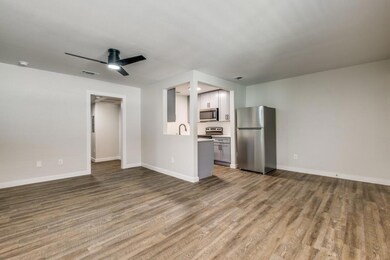 5909 Gaston Ave unit 204, Dallas, TX 75214 - photo 2