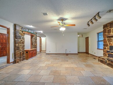 9710 S 227th East Ave, Broken Arrow, OK 74014 - photo 7