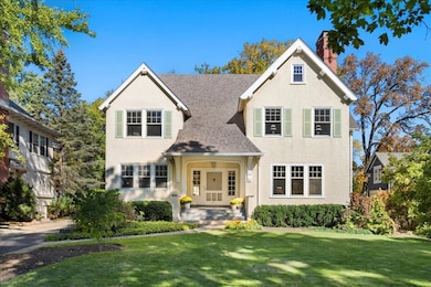 611 Ash St, Winnetka, IL 60093 - photo 2