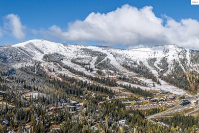 Ski-in and Ski Out to Schweitzer Mtn. Resort from 