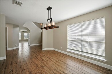 31714 Regal Park Ct, Conroe, TX 77385 - photo 5