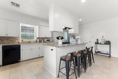 4814 Sale Ln, Lake Charles, LA 70605 - photo 6