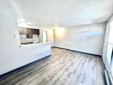 612 Union St, California, PA 15419 - photo 4