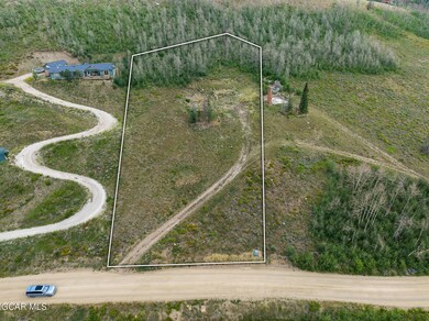 approximate lot lines