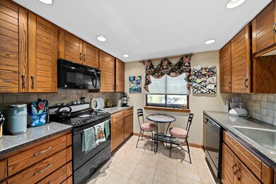 The Elms at Arbor Hill unit 105, South Weymouth, MA 02190 - photo 6
