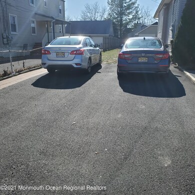 320 Broad St, Keyport, NJ 07735 - photo 4