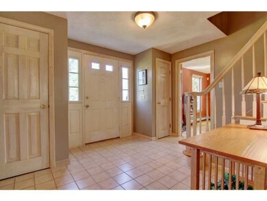 1 Teal Ln, Cumberland, RI 02864 - photo 2