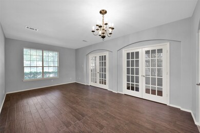 12111 Carol Ln, Pinehurst, TX 77362 - photo 4