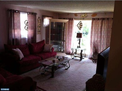 244 Beechwood Rd, Brookhaven, PA 19015 - photo 3