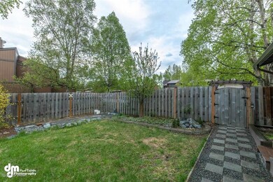 7903 Linda Ln, Anchorage, AK 99518 - photo 4